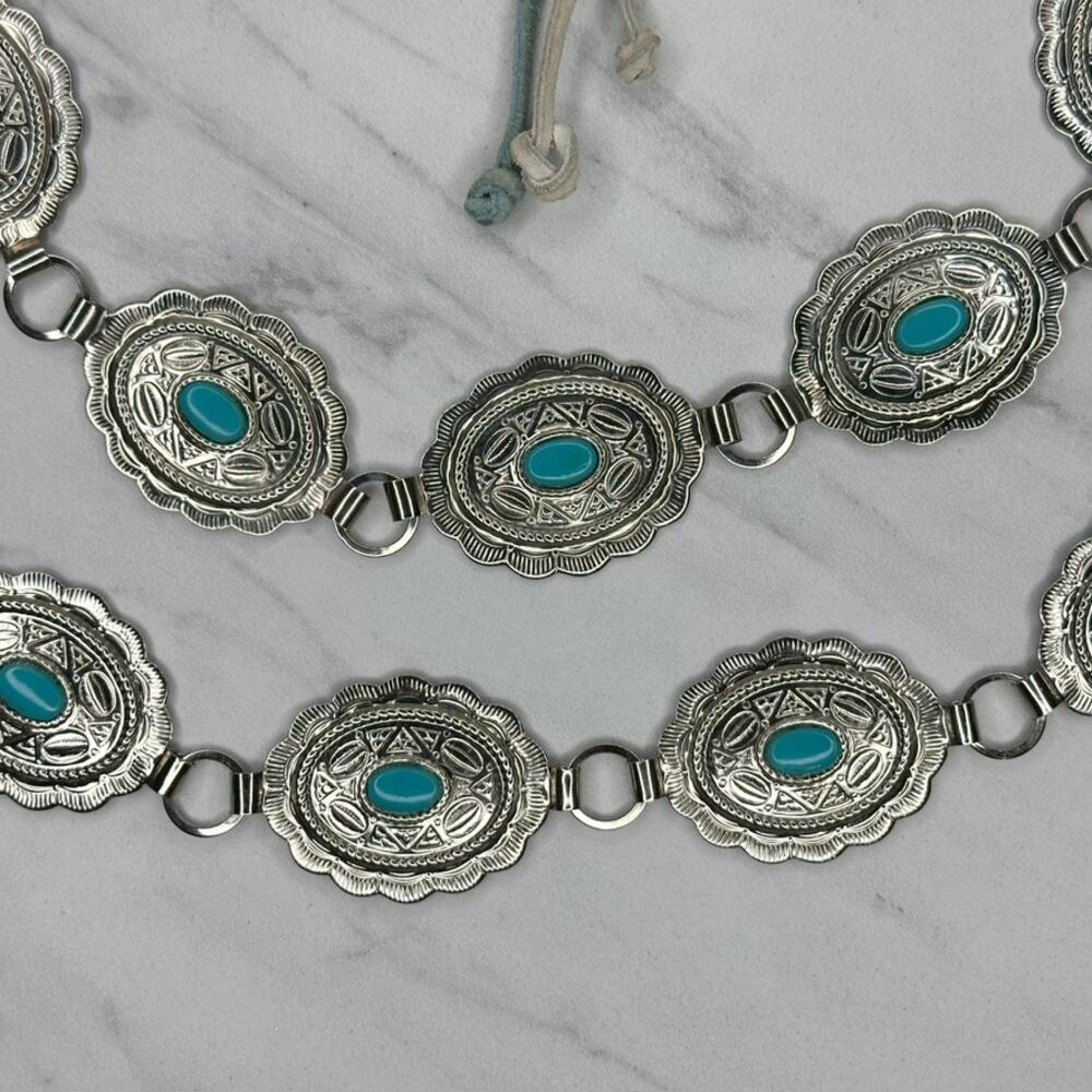 Faux Turquoise Scalloped Concho Silver Tone Chain Belt One Size (OS) Western ✨ - Picture 5 of 12